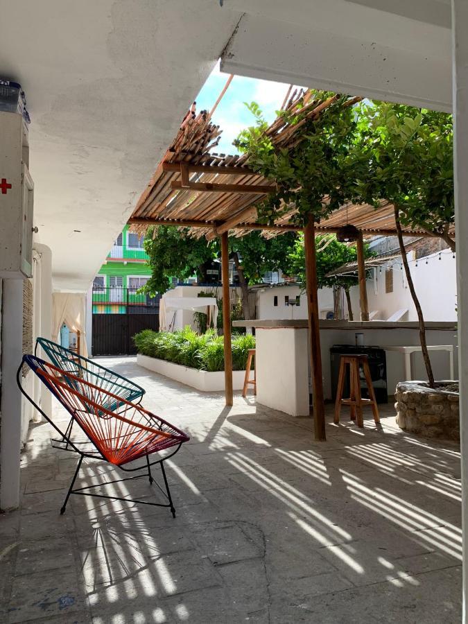 Hotel Casa Juanita Пуэрто-Эскондидо Экстерьер фото