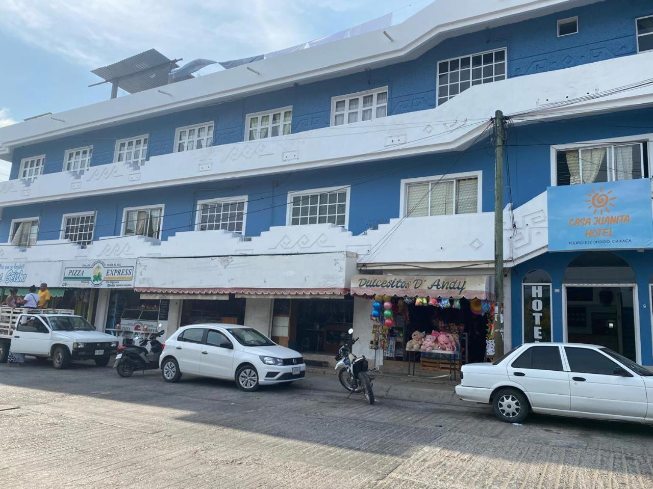Hotel Casa Juanita Пуэрто-Эскондидо Экстерьер фото