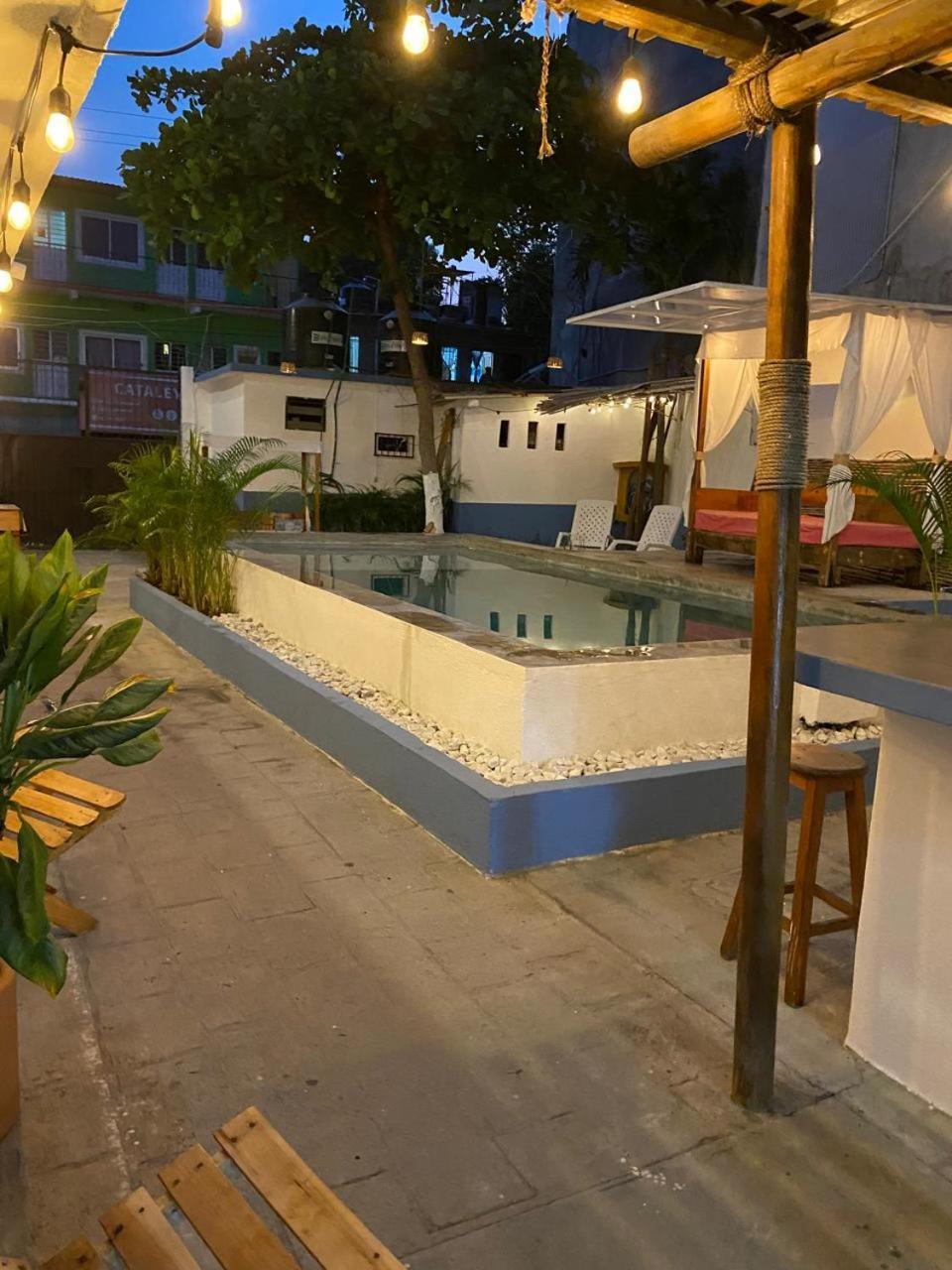 Hotel Casa Juanita Пуэрто-Эскондидо Экстерьер фото