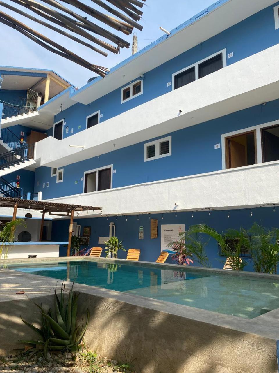 Hotel Casa Juanita Пуэрто-Эскондидо Экстерьер фото